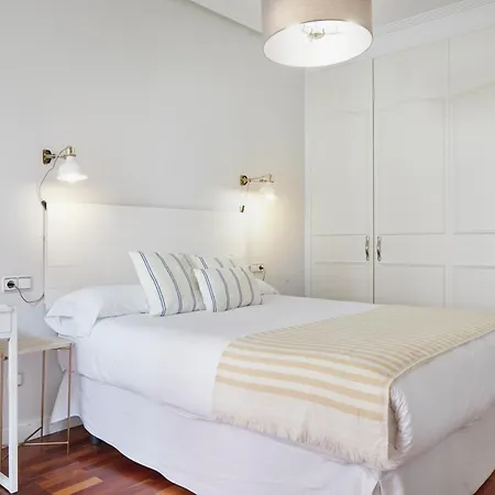 Apartment Always Easy I Escolta Real *