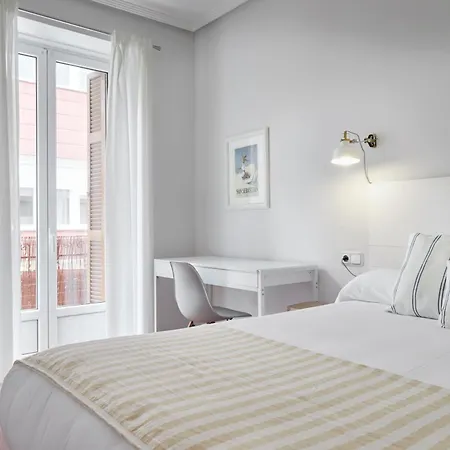 Always Easy I Escolta Real Apartment San Sebastian
